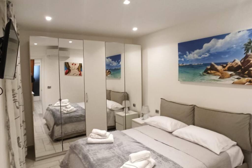 Oltre Me Apartment Bari Exterior foto