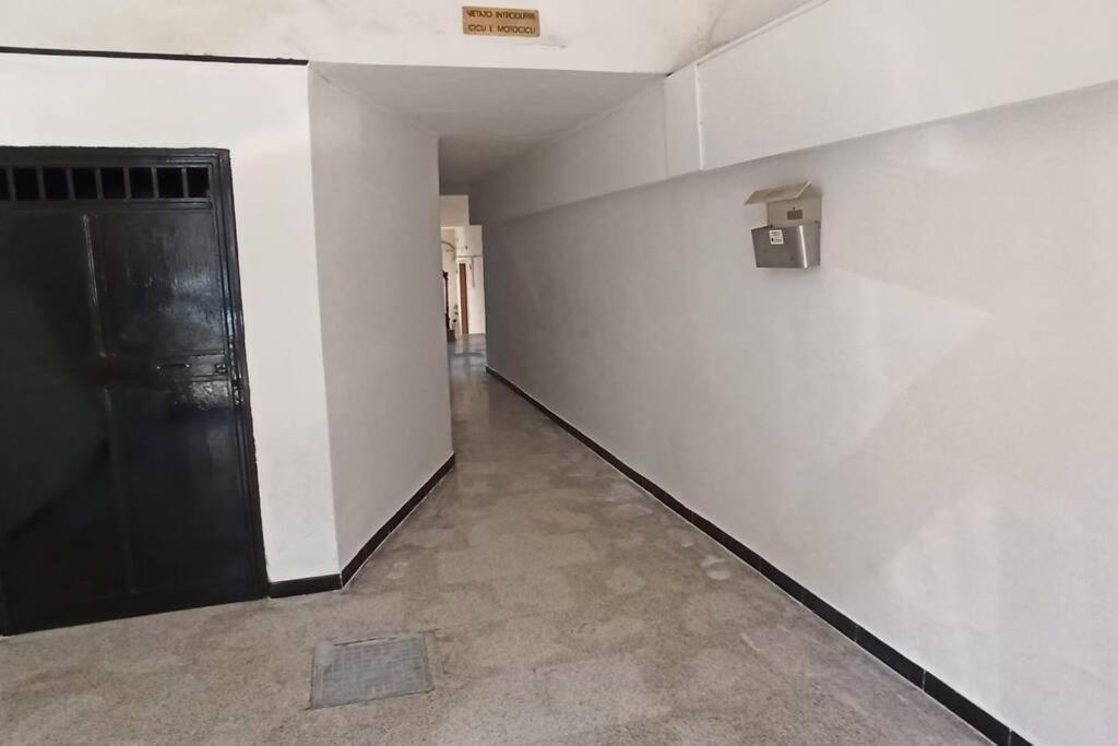 Oltre Me Apartment Bari Exterior foto